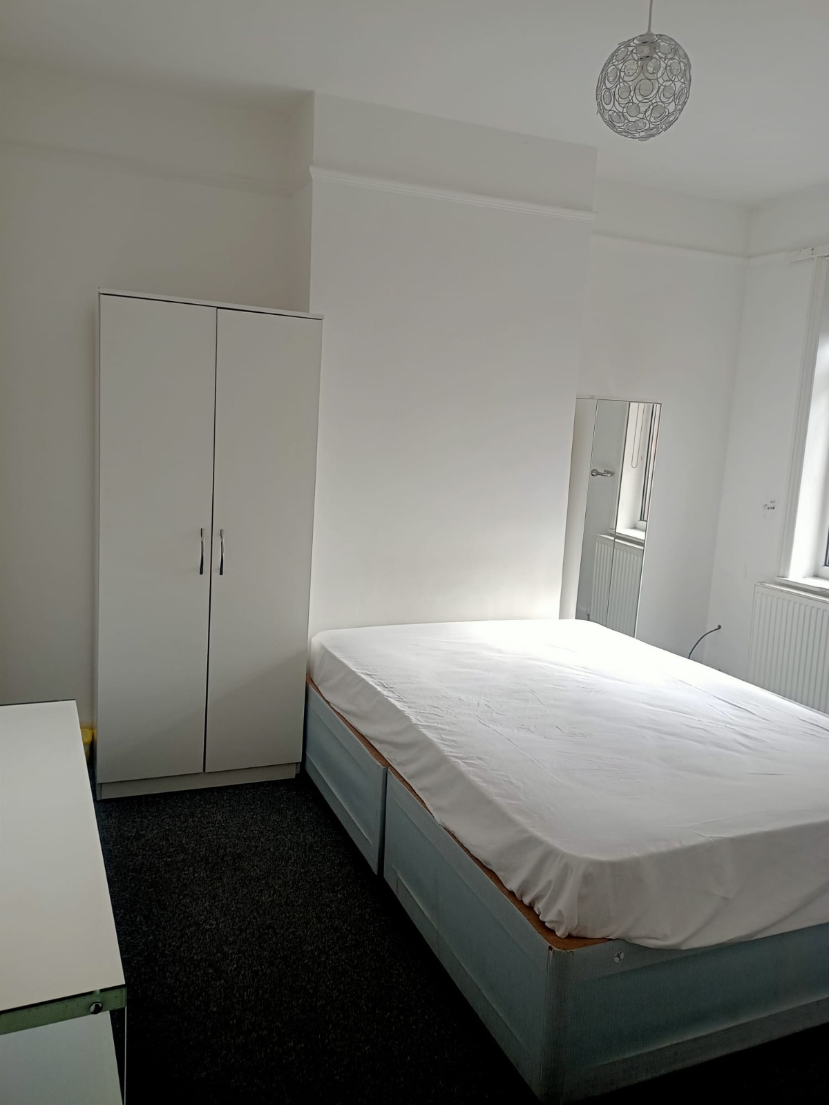 2 double rooms in great Hendon